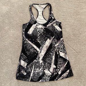 Lululemon Black and Gray Tank